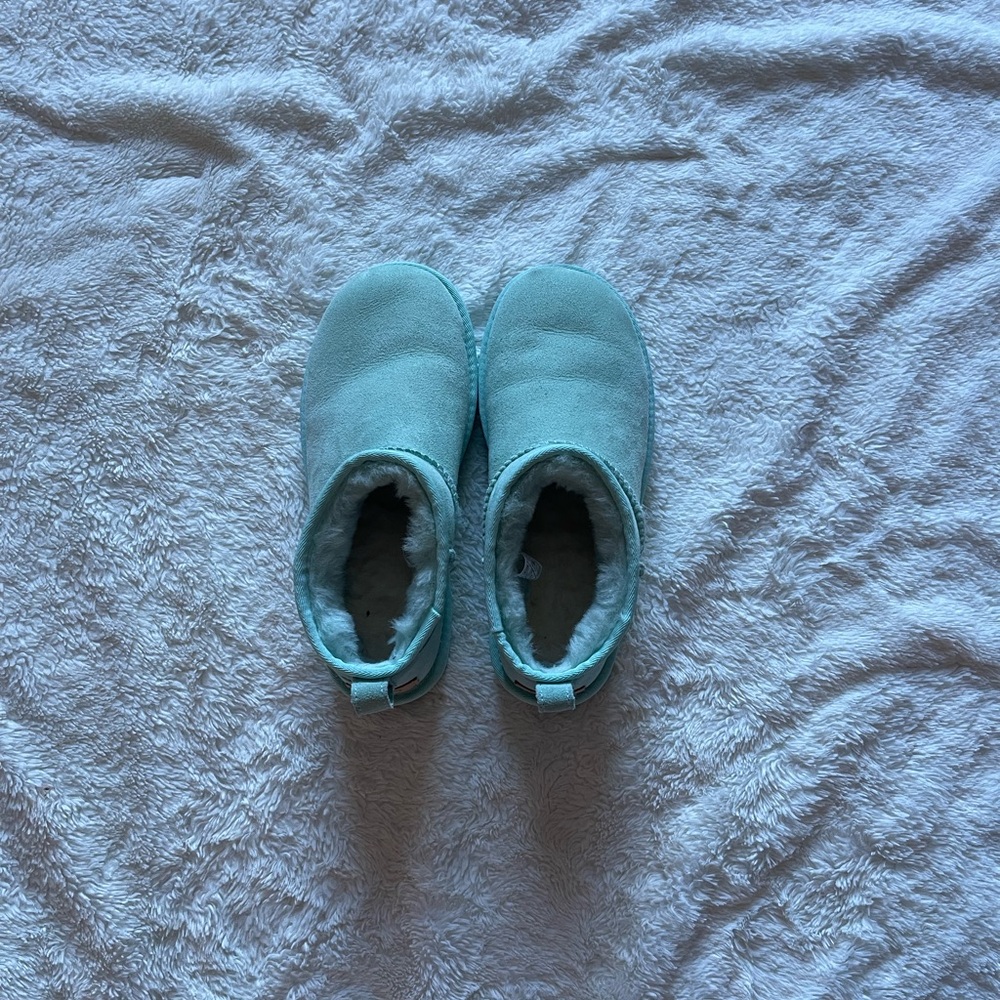 Ugg Minis